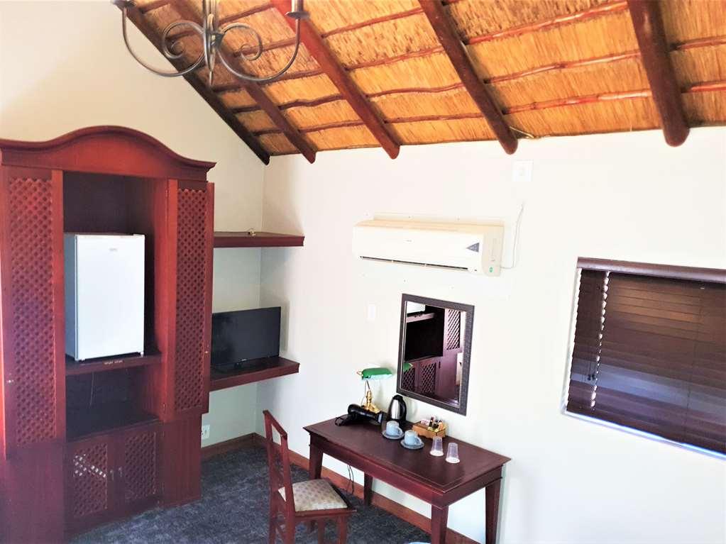 Premier Hotel Roodevalley Pretoria Room photo